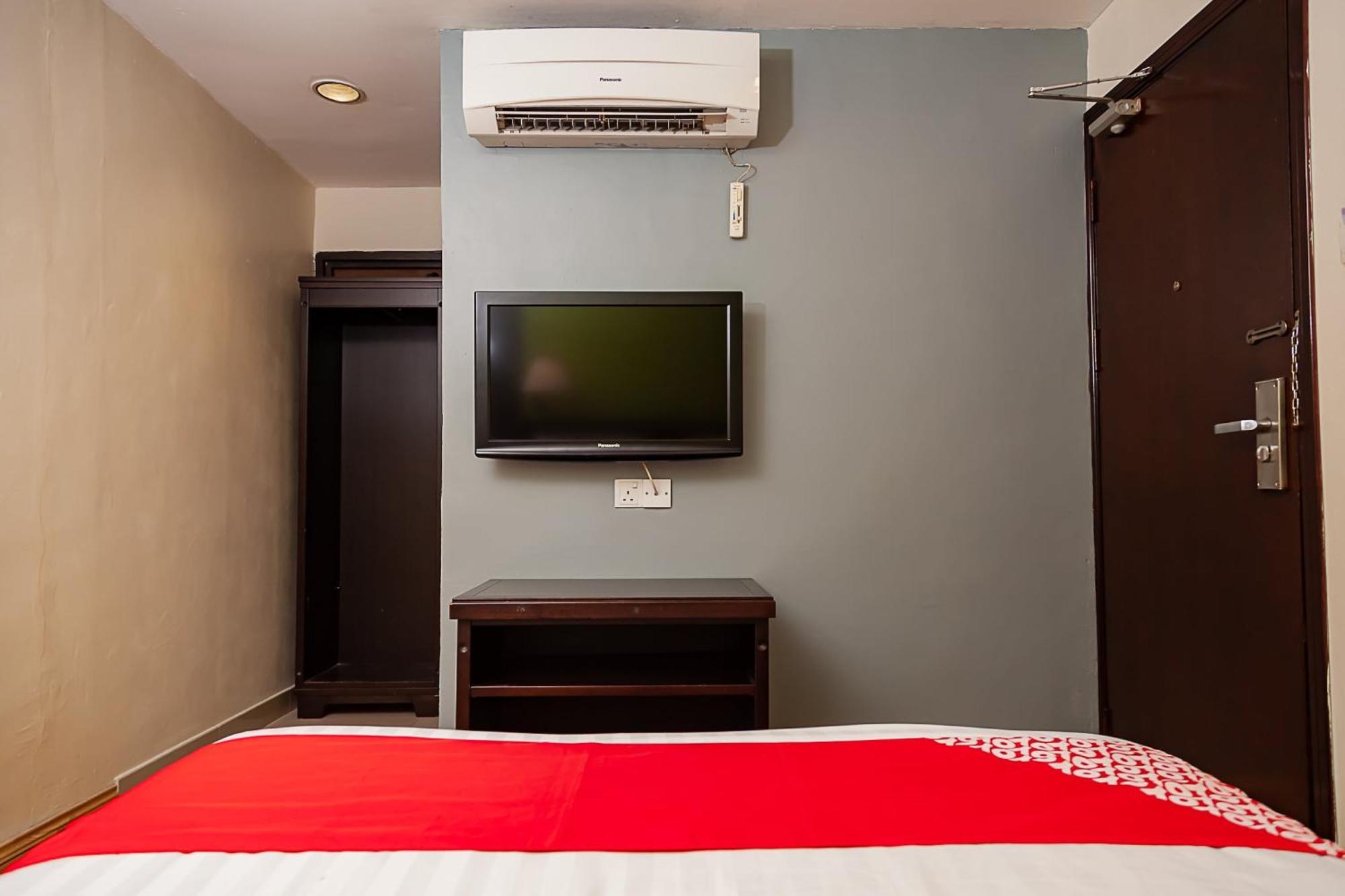 Super Oyo 90055 Mansion Inn Sibu Exterior photo