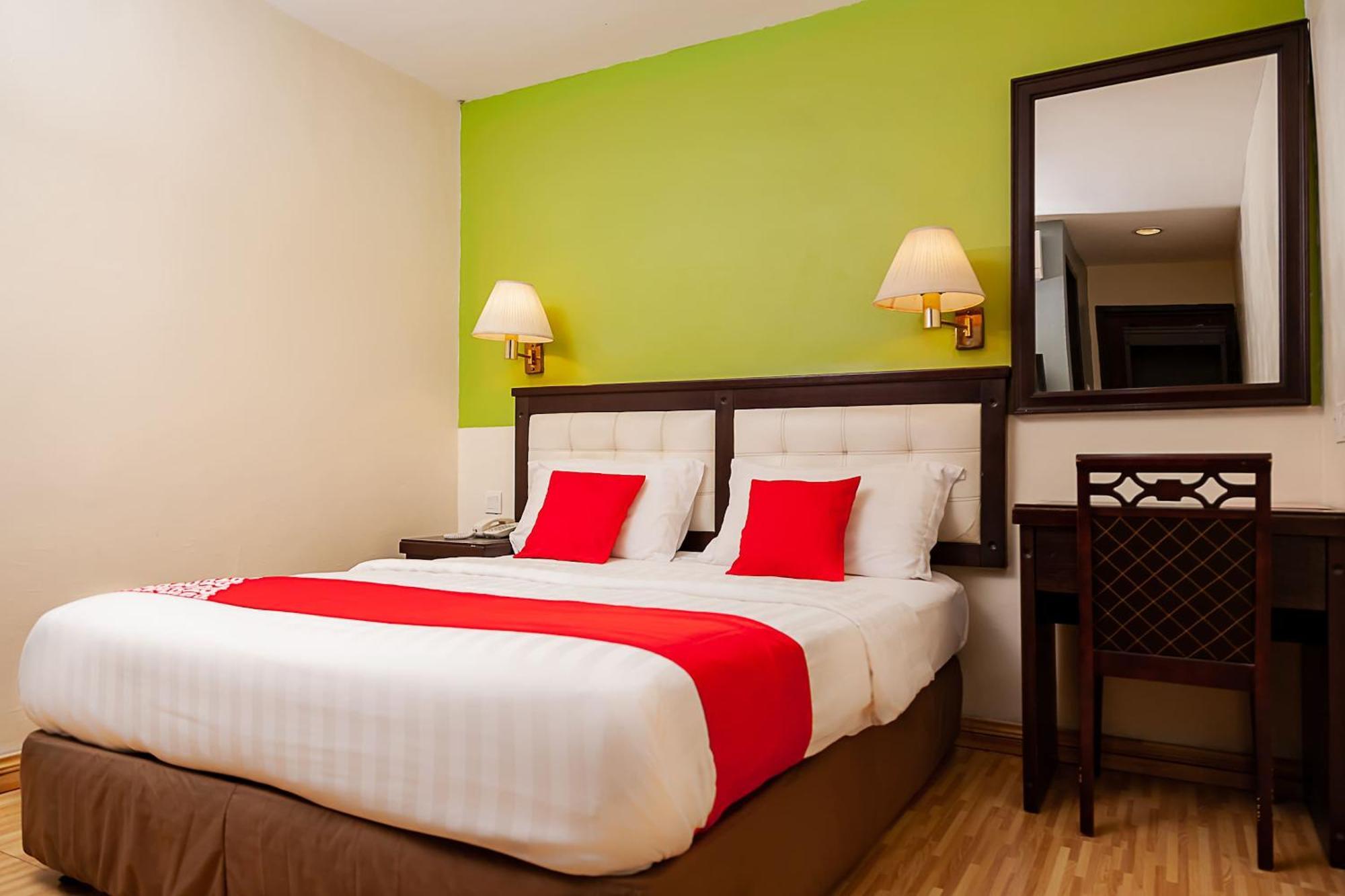 Super Oyo 90055 Mansion Inn Sibu Exterior photo